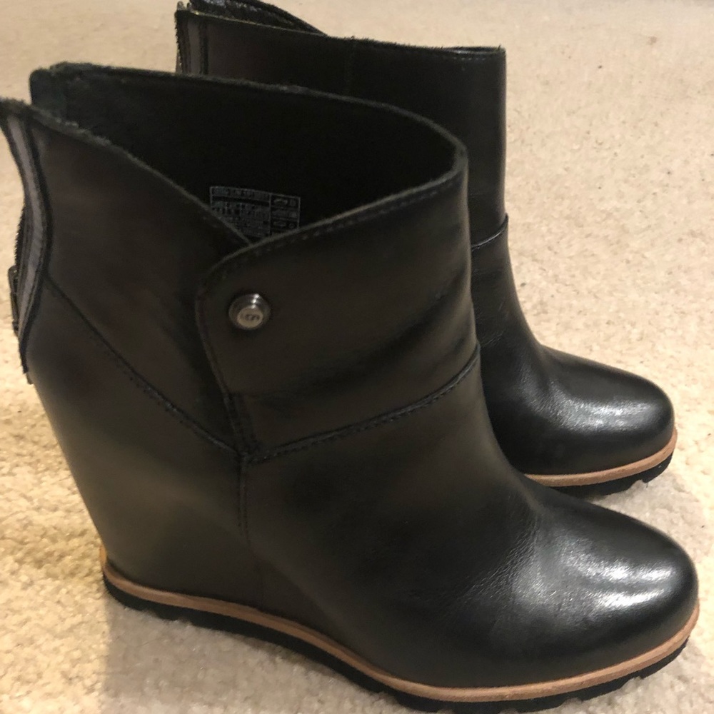 Ugg wedge boots